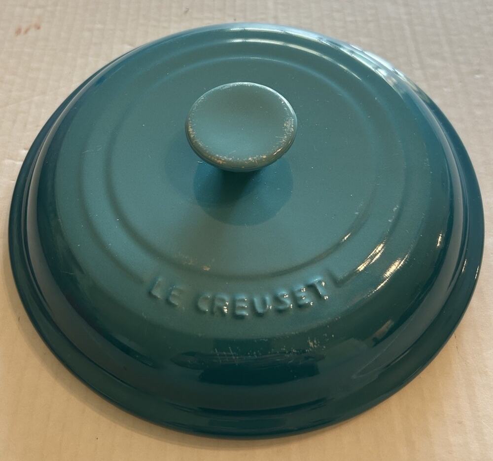 Le Creuset Turquoise Blue 9” Ceramic Stoneware Casserole Dish LID ONLY